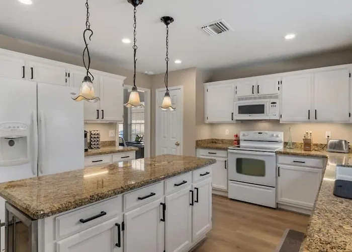 North 4 Bdrm Vacation Wpool Games