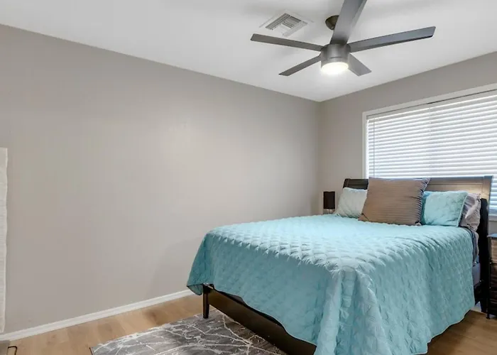 North 4 Bdrm Vacation Wpool Games * Phoenix