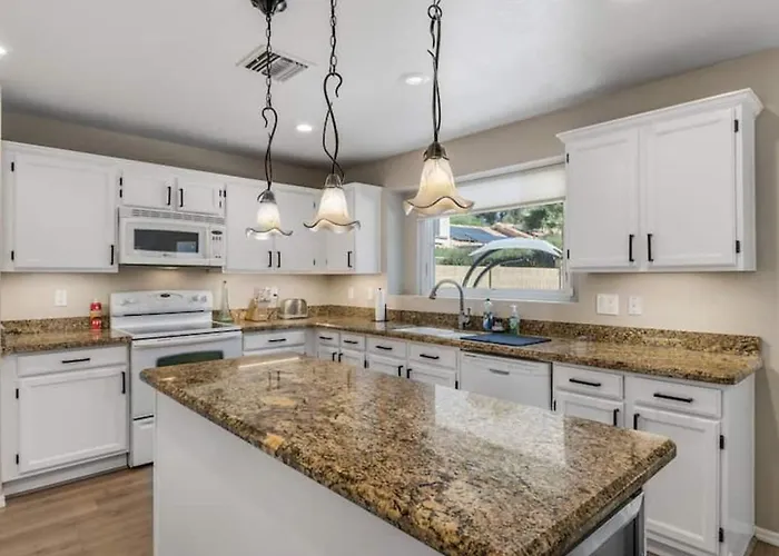 North 4 Bdrm Vacation Wpool Games Phoenix